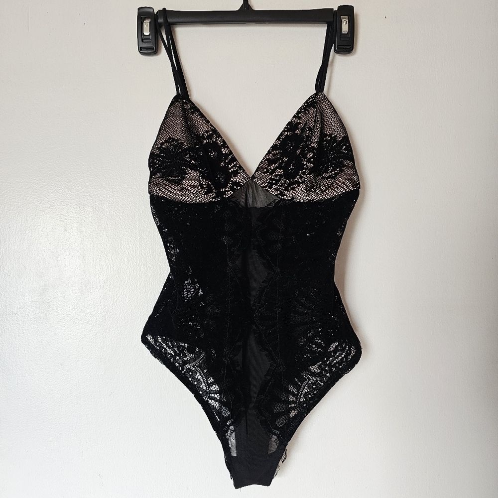 Chrissy Tiegen × Revolve Luna black witchy whimsigoth velvet lace bodysuit